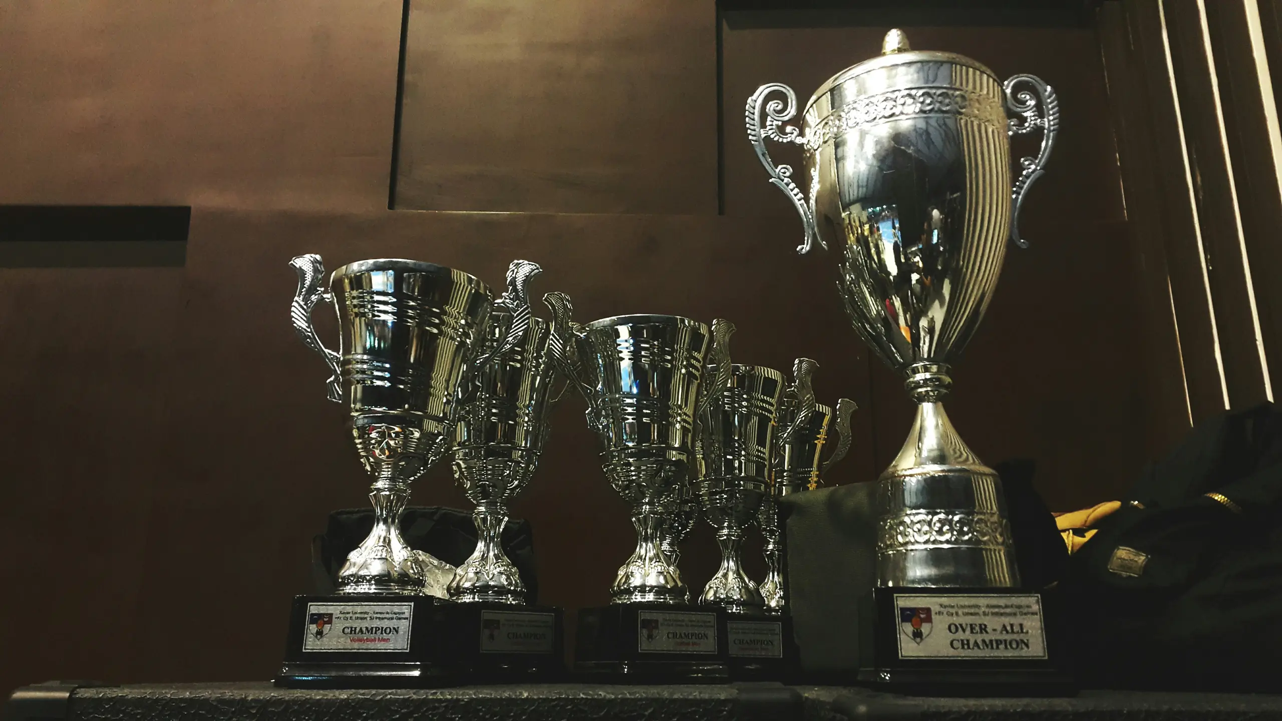 Trofeos y Conmemoraciones